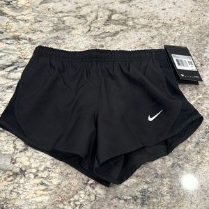 Nike girl’s size XS shorts